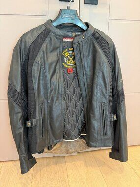 Street & Steel Athena Women's Armored Motorcycle Jacket